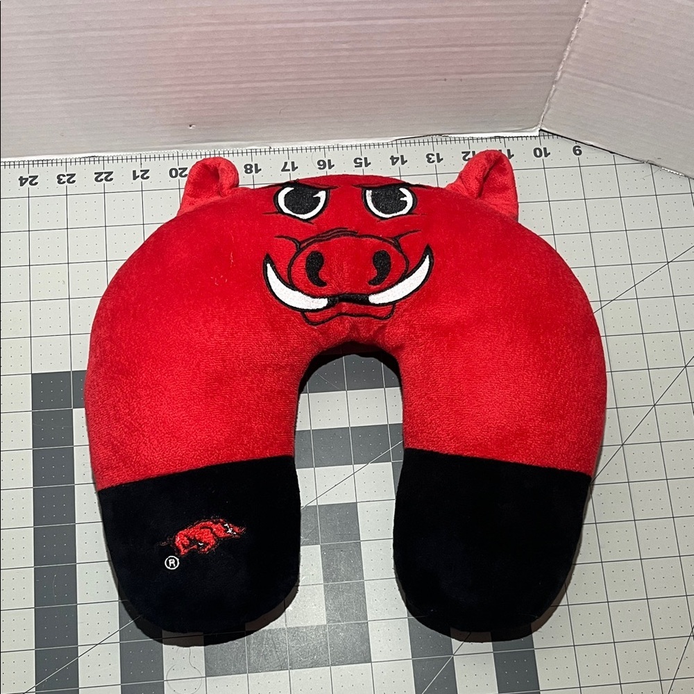 Bulls Neck Pillow